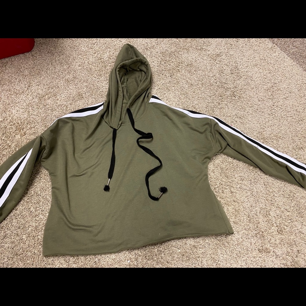 Fashion nova green cropped hoodie